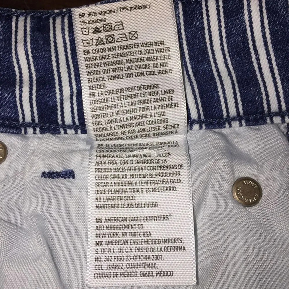 American Eagle Ne(x)t Level Hi-Rise Shortie Denim Shorts Stretch Size 2. - Picture 8 of 14